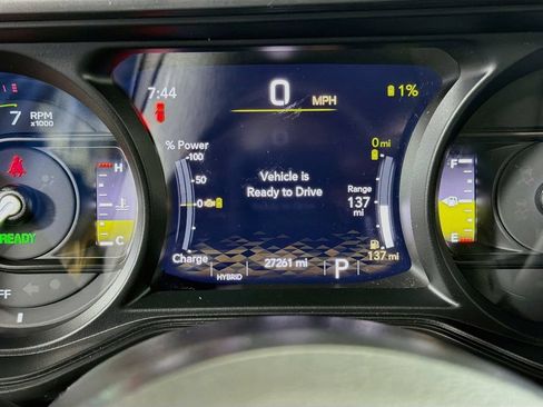 Used 2024 Jeep Wrangler Unlimited AWD/4WD image 14