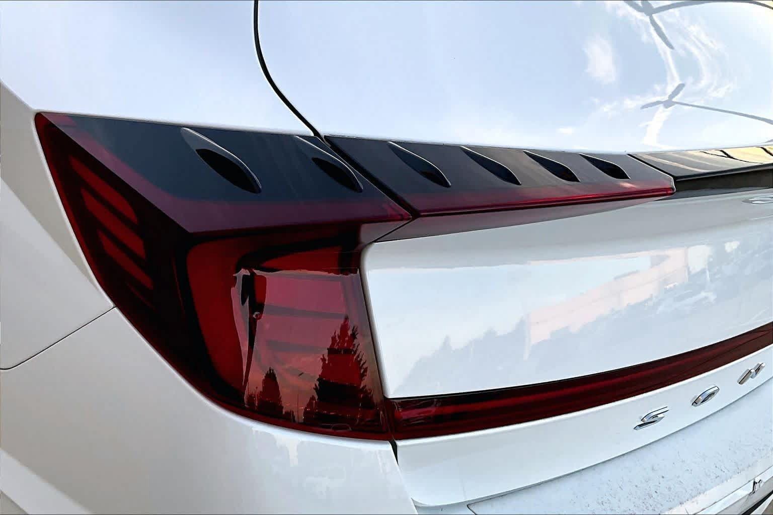 Used 2021 Hyundai Sonata Limited FWD image 24