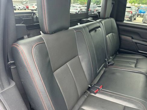 Used 2022 Nissan Titan PRO-4X w/ Pro-4x Convenience Package AWD/4WD image 34