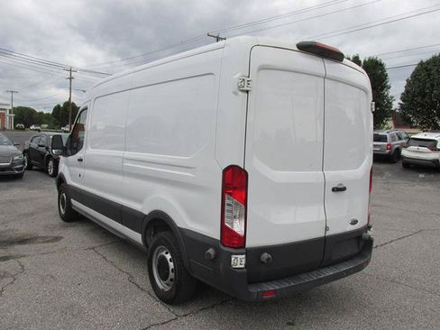 Used 2018 Ford Transit 250 148 Medium Roof RWD image 5