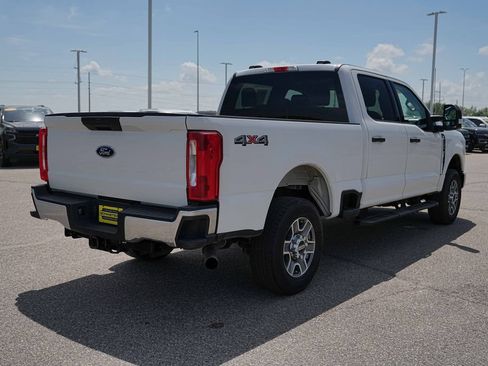 Used 2025 Ford F250 XLT AWD/4WD image 6