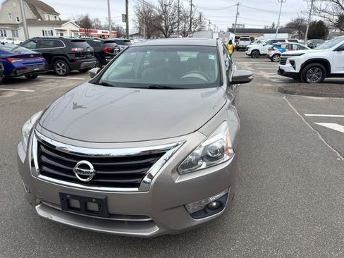 Used 2013 Nissan Altima 2.5 SL w/ 2.5 Moonroof Pkg image 3