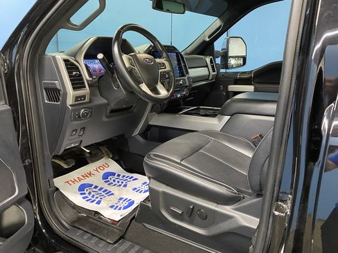 Used 2022 Ford F450 Lariat w/ Lariat Ultimate Package image 12