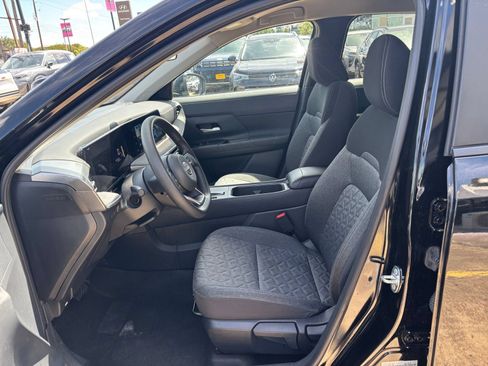 Used 2026 Nissan Kicks SV w/ Cold Weather Package AWD/4WD image 25