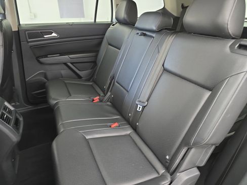 Used 2019 Volkswagen Atlas SE w/ Panoramic Sunroof Package image 15