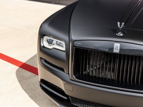 Used 2016 Rolls-Royce Dawn RWD image 24
