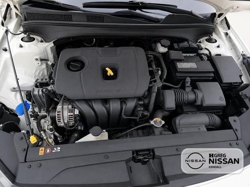 Used 2019 Kia Forte LXS FWD image 15