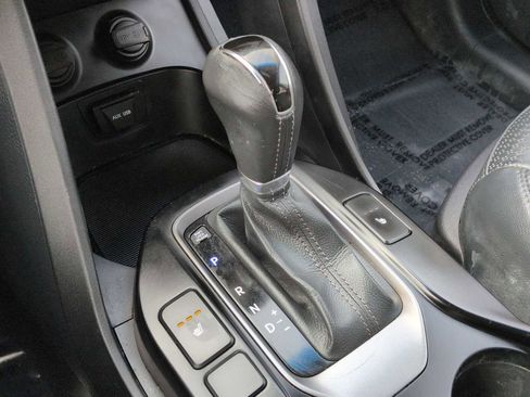 Used 2014 Hyundai Santa Fe Sport 2.0T w/ Navigation Package 06 image 32