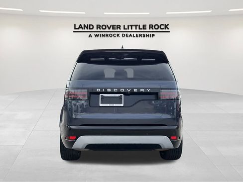 Used 2024 Land Rover Discovery Metropolitan Edition image 7