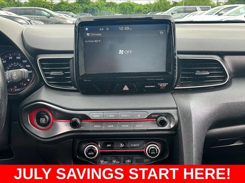 Used 2019 Hyundai Veloster Turbo FWD image 15