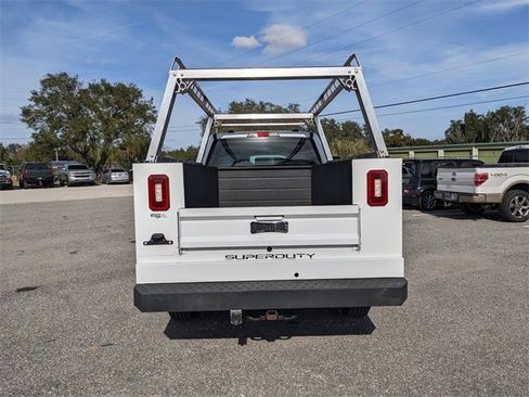 Certified 2023 Ford F250 XL w/ XL Chrome Package image 5