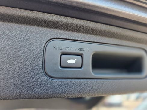 Used 2024 Honda Odyssey Touring image 13