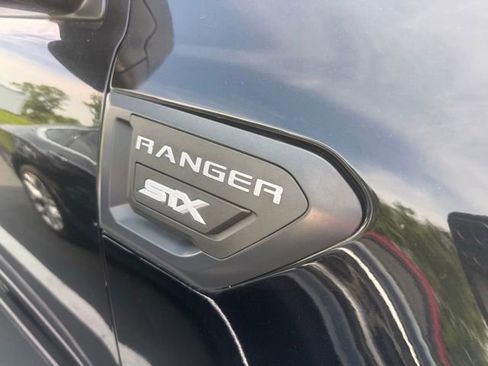 Used 2019 Ford Ranger XL w/ FX4 Off-Road Package AWD/4WD image 3