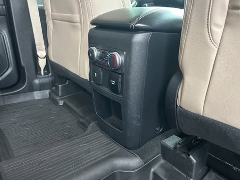 Used 2021 Ford Explorer Limited w/ Equipment Group 301A image 19