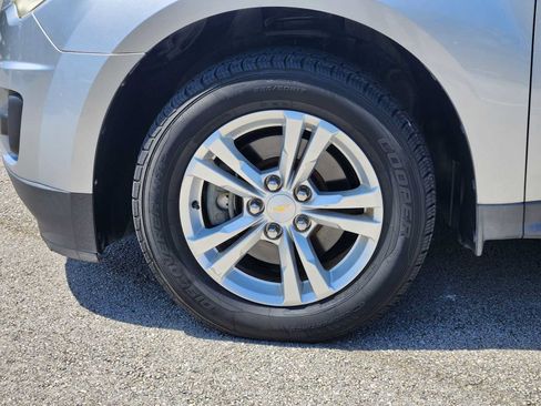 Used 2013 Chevrolet Equinox LS FWD image 9