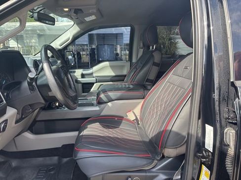 Used 2018 Ford F150 XLT w/ Equipment Group 302A Luxury image 9