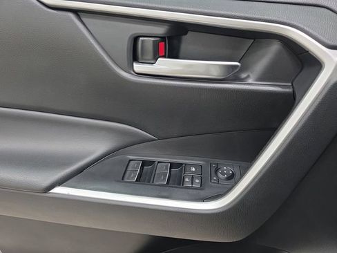Certified 2023 Toyota RAV4 XLE AWD/4WD image 25