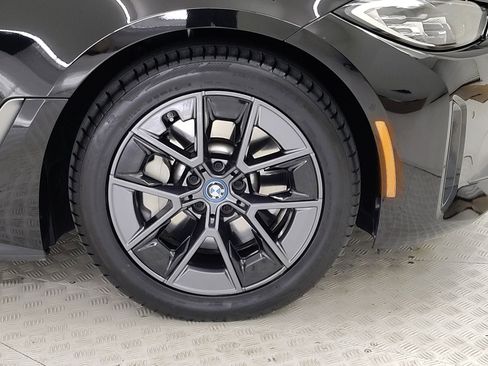 Used 2023 BMW i4 eDrive35 w/ Premium Package image 4