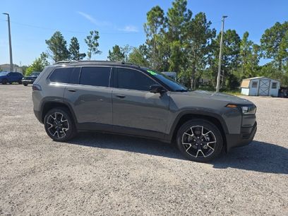 New 2026 Jeep Cherokee Overland w/ Trailer Tow Group