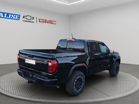 New 2026 GMC Canyon AT4 w/ AT4 Premium Package image 25