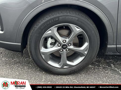 Used 2024 Ford Escape ST-Line w/ Tech Pack #1 AWD/4WD image 9
