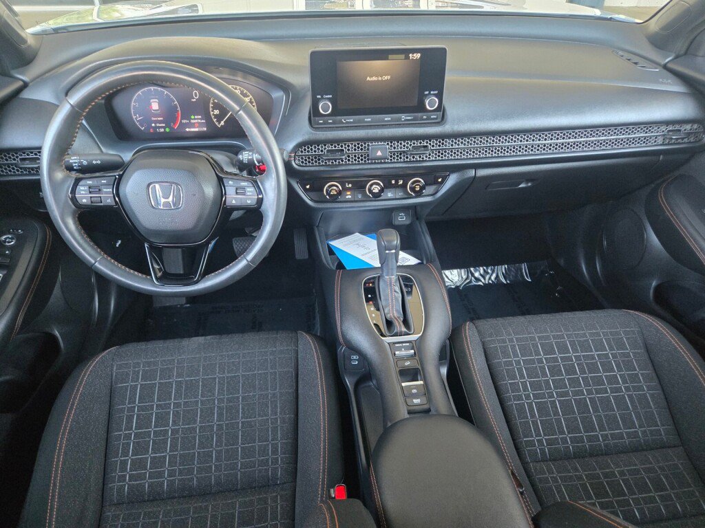 Certified 2024 Honda HR-V Sport image 10