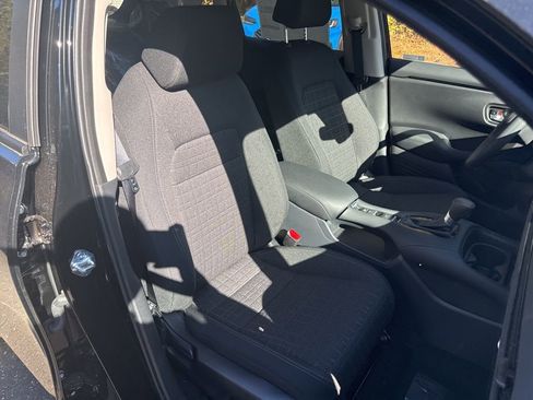 New 2026 Honda HR-V LX image 17