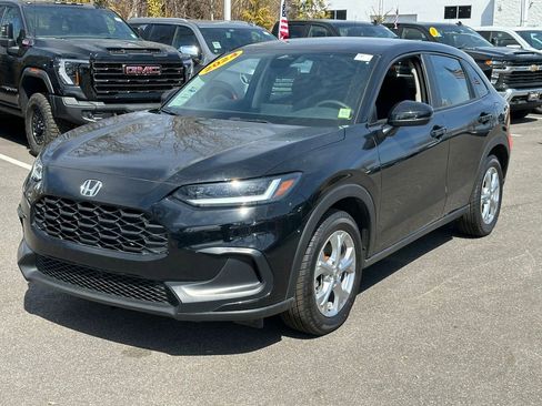 Used 2024 Honda HR-V LX image 6