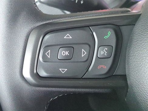 New 2025 Jeep Wrangler Unlimited Rubicon w/ Technology Group image 24