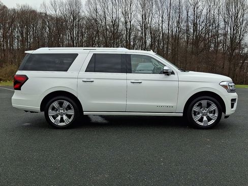 Certified 2023 Ford Expedition Max Platinum image 7