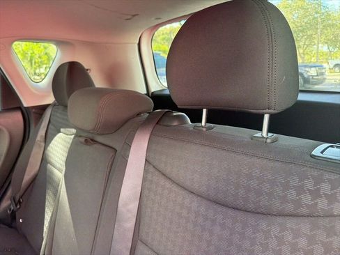 Used 2014 Kia Soul ! image 11