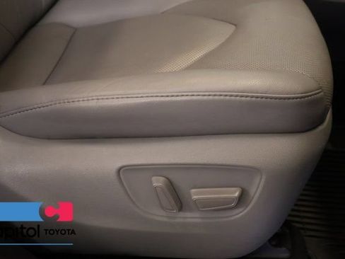 Used 2021 Toyota Highlander Platinum AWD/4WD image 29