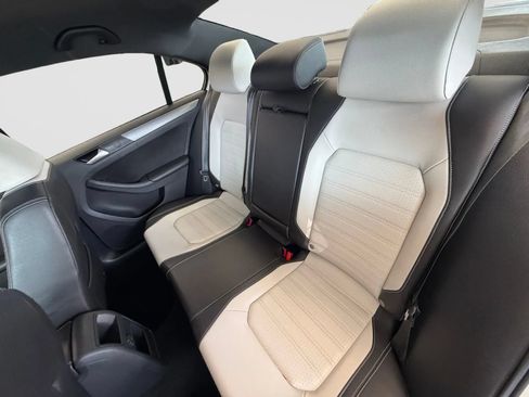 Used 2017 Volkswagen Jetta Sport FWD image 15