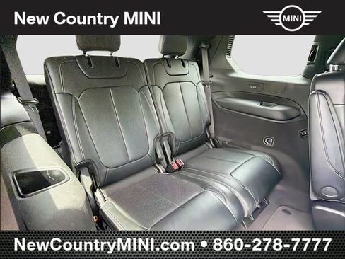 Used 2022 Jeep Grand Cherokee L Overland w/ Luxury Tech Group IV AWD/4WD image 27