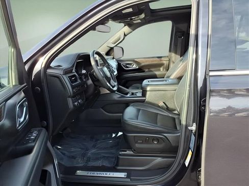 Used 2023 Chevrolet Tahoe LT image 11