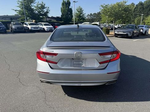 Used 2022 Honda Accord Sport image 5