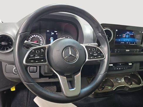 Used 2023 Mercedes-Benz Sprinter 3500 image 20