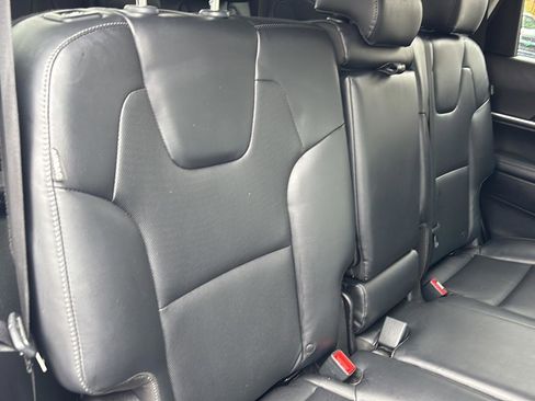 Used 2023 Kia Telluride LX image 41