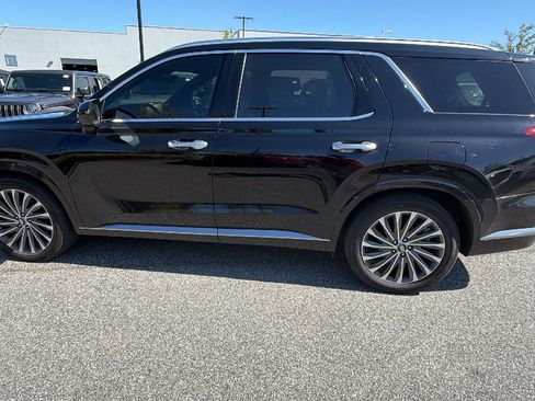 Used 2023 Hyundai Palisade Calligraphy AWD/4WD image 11