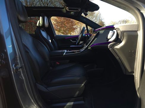 Used 2023 Mercedes-Benz EQE 500 4MATIC SUV image 22