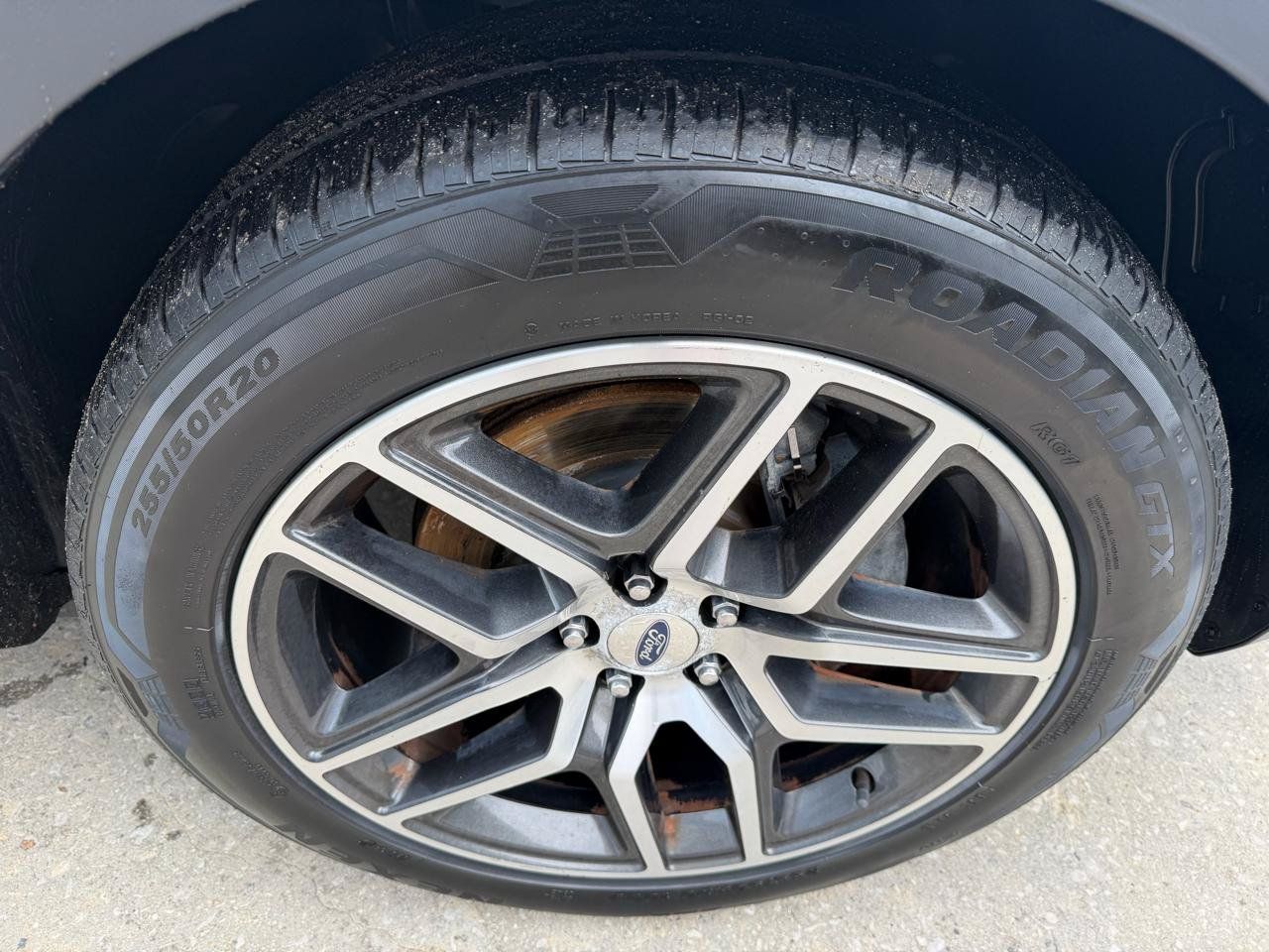 Used 2017 Ford Explorer Sport AWD/4WD image 4