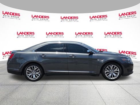 Used 2017 Ford Taurus Limited FWD image 2