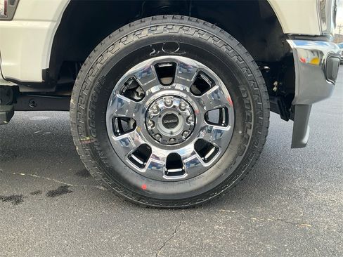 New 2026 Ford F250 Lariat w/ Chrome Package image 10