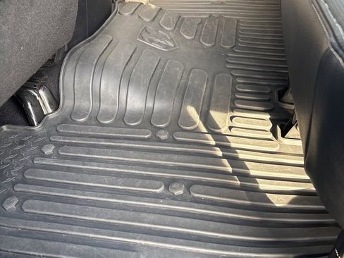 Used 2018 RAM 2500 Laramie w/ Sport Appearance Group image 12