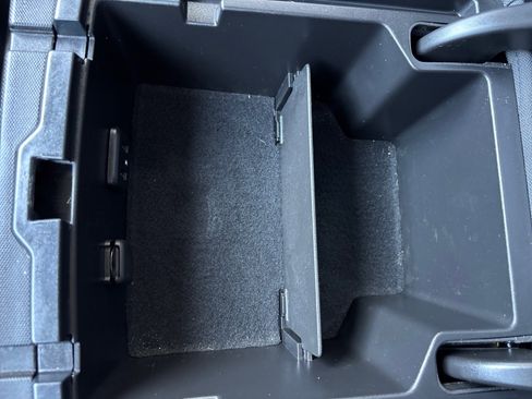 Used 2017 Chevrolet Silverado 1500 LT w/ Midnight Edition image 40