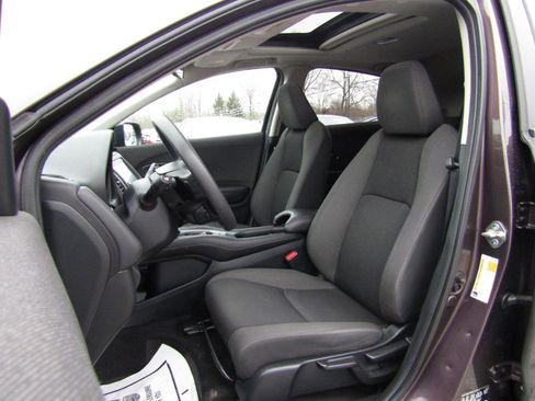 Used 2020 Honda HR-V EX image 18