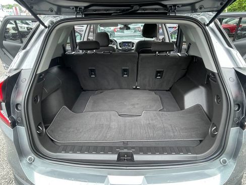 Used 2020 GMC Terrain SLE AWD/4WD image 25