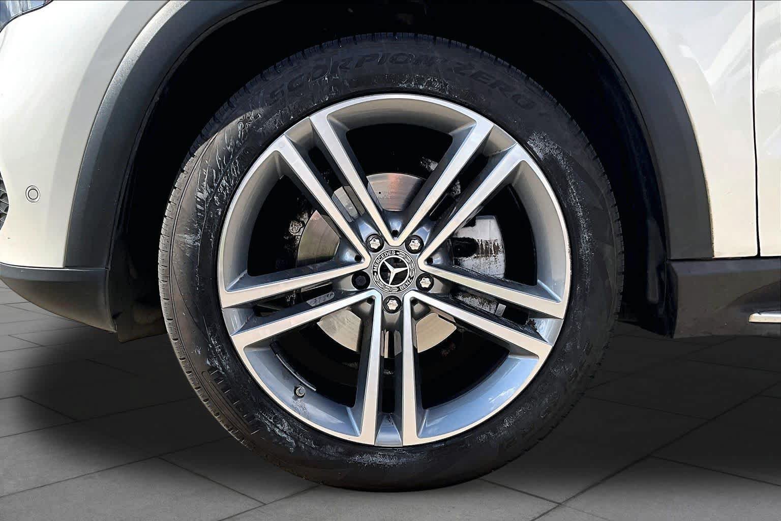 Used 2022 Mercedes-Benz GLE 350 4MATIC image 10