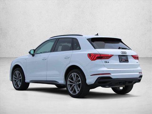 Used 2023 Audi Q3 2.0T Premium Plus w/ Premium Plus Package AWD/4WD image 11