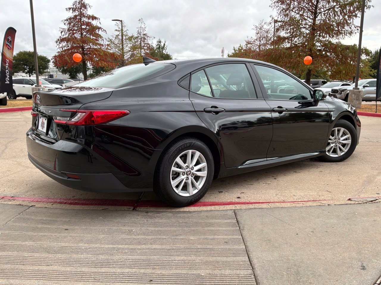 Used 2026 Toyota Camry LE FWD image 6